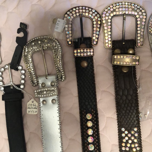 10 bling fashion belts - never worn Paid $25 - 44. main image 4